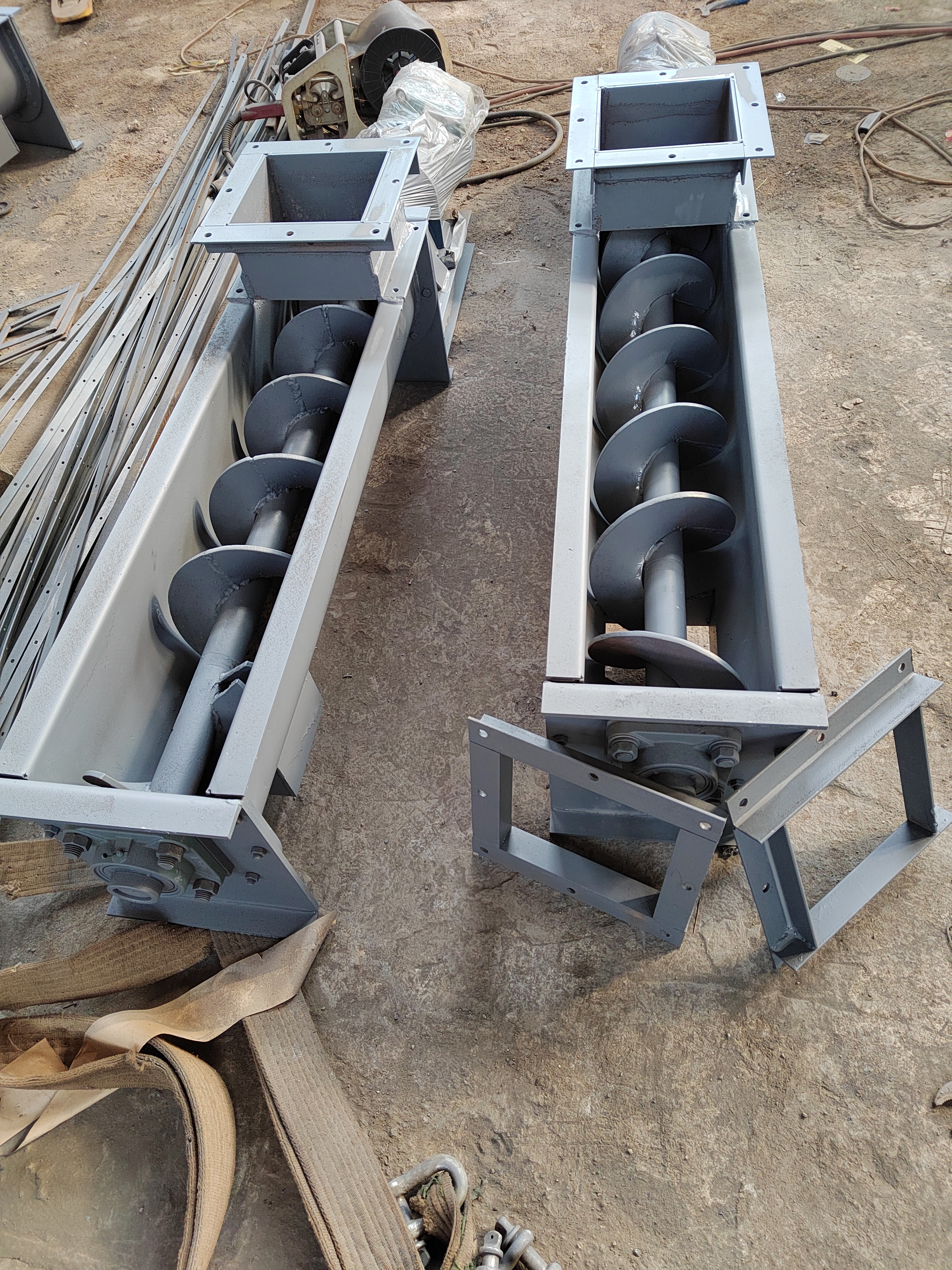 污泥輸送機-烘干污泥螺旋輸送機設備特點及型號參數(shù)